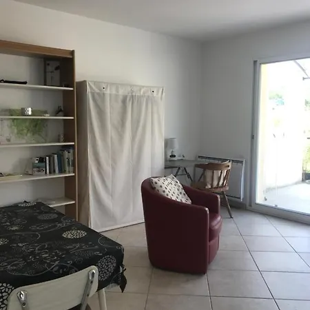 studio neuf climatisé Les Fumades-Les Bains Extérieur photo