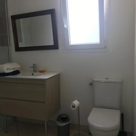 studio neuf climatisé Les Fumades-Les Bains Extérieur photo